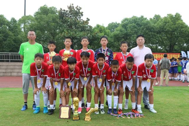 江苏肯帝亚：赵率舟加盟上海上实篮球俱乐部