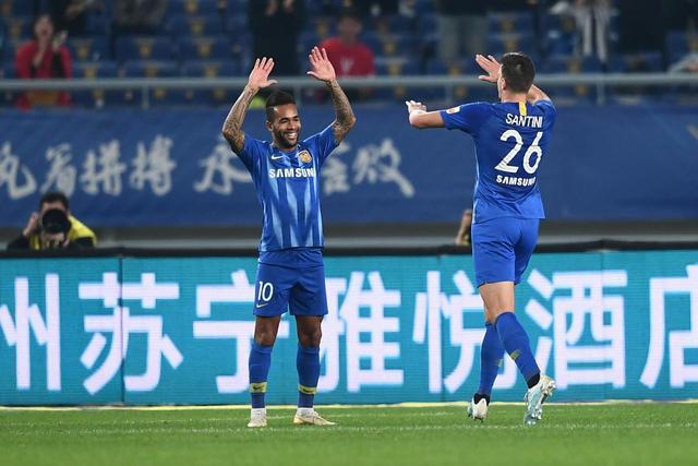 青岛西海岸主帅邵佳一：对手怕什么 我们就做什么！